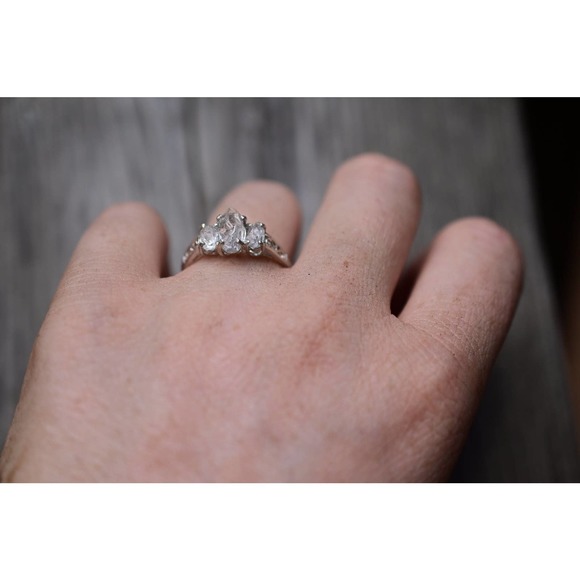 Alternative Engagement Ring Promise Ring  size 4 5 6 7 8 9 10 11 12 13 - Picture 3 of 4